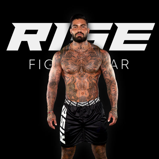 RISE ZIPPER TRAINING SHORTS (BLACK)