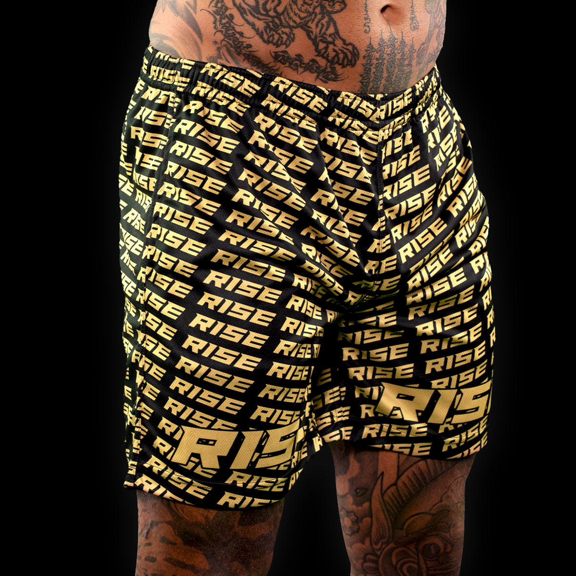 RISE GYM SHORTS PATTERN (BLACK/GOLD)